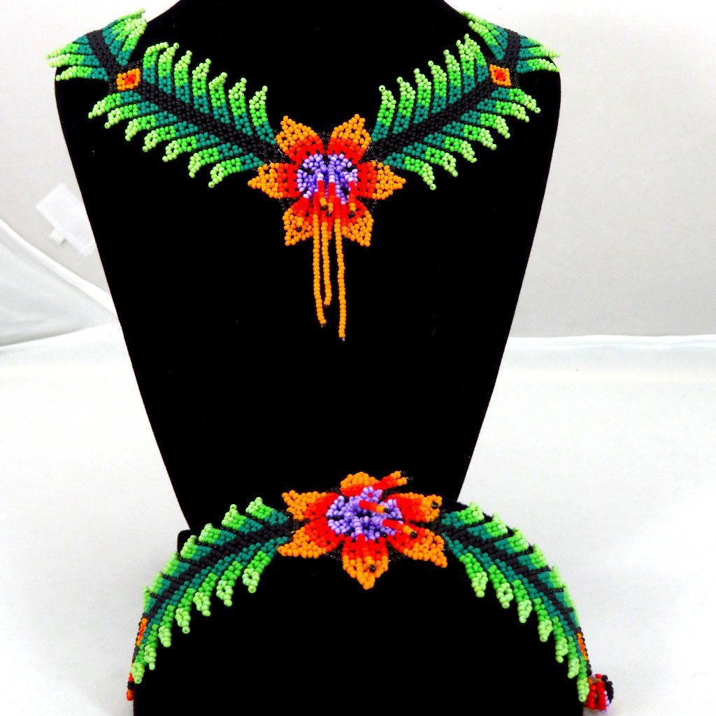 Tropical Flower Necklace And Bracelet Set Beaded